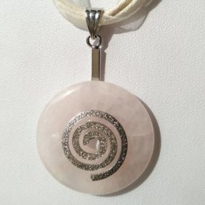 Náhrdelník s růženínovým přívěskem * Rose quartz pendant necklace