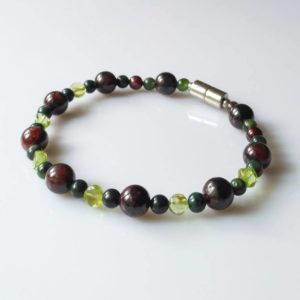 Náramek granát-olivín-jaspis * Bracelet from garnet, olivine, jasper